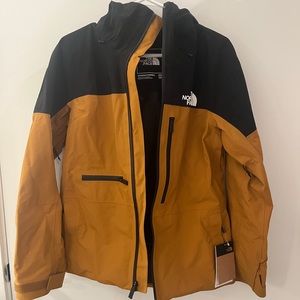 NWT THE NORTH FACE WOMEN'S POWDERFLO FUTURELIGHT JACKET